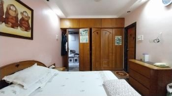 Flats & Apartments for Sale in Ahimsha Marg, Mumbai (700 Sq.ft.)