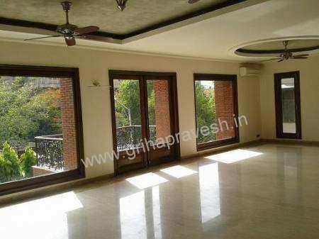 4 BHK Builder Floor for Sale in Panchsheel, South Delhi (4500 Sq.ft.)