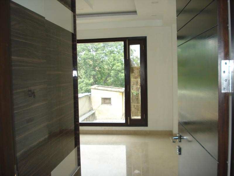 4 Bhk Builder Floor for Sale in Greater Kailash, South Delhi (525 Sq. Yards)
