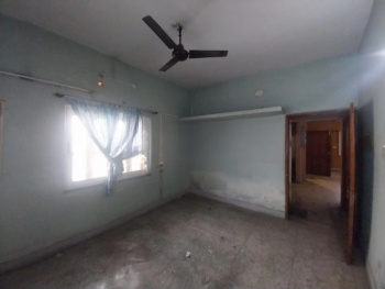 5bhk flat for sale at A2/25 House