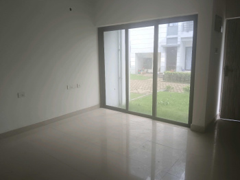 4bhk flat for rent at Gems City.