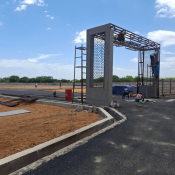 Nagamangalam School Zone Plots On Road