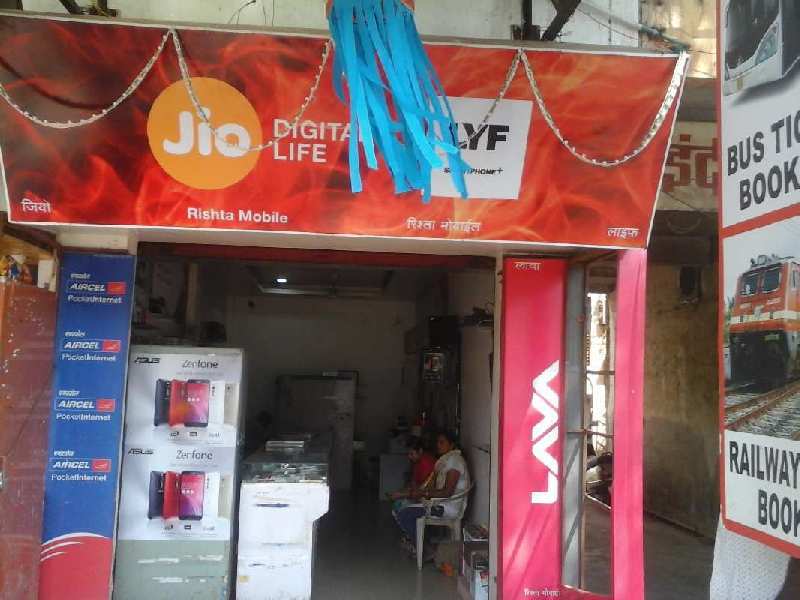390 sq.ft. built up shop on Datta Mandir signal, Nashik Road at 35000