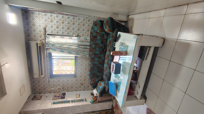 Furnished ground floor 2BHK flat of 35 years old in Nashik Road at 4200000