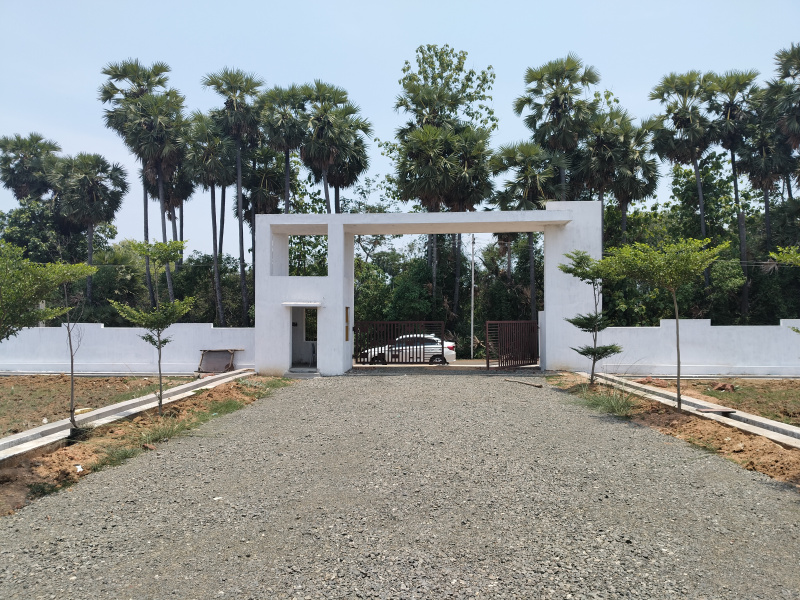 Rs 10000 Per Square Yard ( VMRDA Layout 1.5 Km From Chellur Highway)
