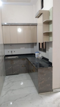 Corner house 9 mtr road top location in sector 13