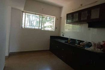1500sqft 3bhk Unfurnished Flat For Rent At Kinnimulkki 20k Rent. 24hrs Water, 24hrs Power Backup, Car Parking Available, Good Society,