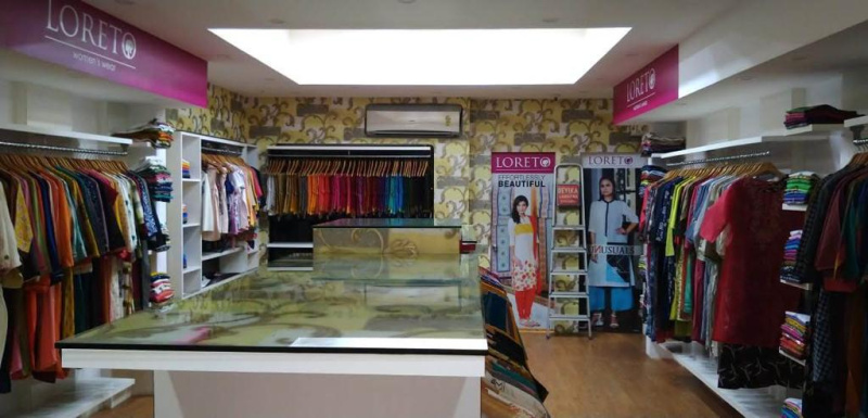 652 sq ft fully furnished for at manipal, its in main road, lot of parking facilities available, commercial premises