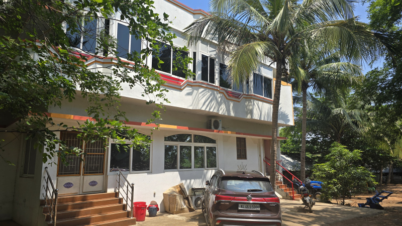 Commercial Lands /Inst. Land For Sale In Kochchaoal, Madurai (56 Cent)