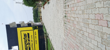 Lulu moll Medanta hospital se matr 6km ki duri pr devlop society
