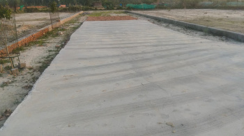 Ready to move property Nilmatha nagram road near Kishanpath ke pas