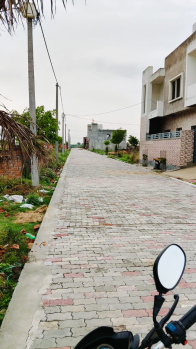 Lulu Moll Medana city se Matr 5km ki duri pr