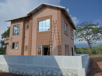 Villa for Sale in Karjat, Raigad (3700 Sq.ft.)