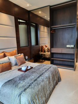 Flats & Apartments for Sale in Oshiwara, Mumbai (850 Sq.ft.)