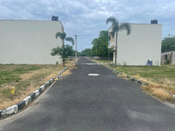 Residential Plot for Sale in Bukkathurai, Chengalpattu (1500 Sq.ft.)