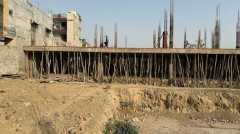 Flats & Apartments for Sale in Sector 107, Noida (1400 Sq.ft.)