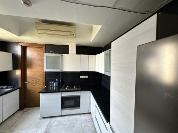 Flats & Apartments for Rent in Sector 65, Gurgaon (4000 Sq.ft.)