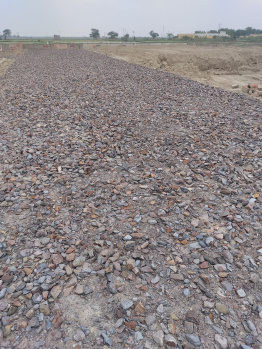 Residential Plot for Sale in Main Road, Greater Noida (100 Sq.ft.)