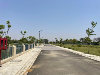 DLF Garden City Plots – Sector 92, Gurgaon (250 Sq. Yd., East Facing)
