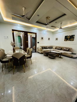 Flats & Apartments For Sale In Crossing Republik, Ghaziabad (1375 Sq.ft.)