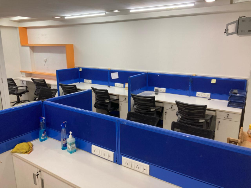 447 Sq.ft. Office Space For Rent In Prahlad Nagar, Ahmedabad