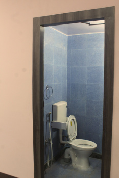 Office Space for Rent in Camac Street Area, Kolkata (1500 Sq.ft.)
