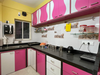 Flats & Apartments for Sale in Ultadanga, Kolkata (1350 Sq.ft.)
