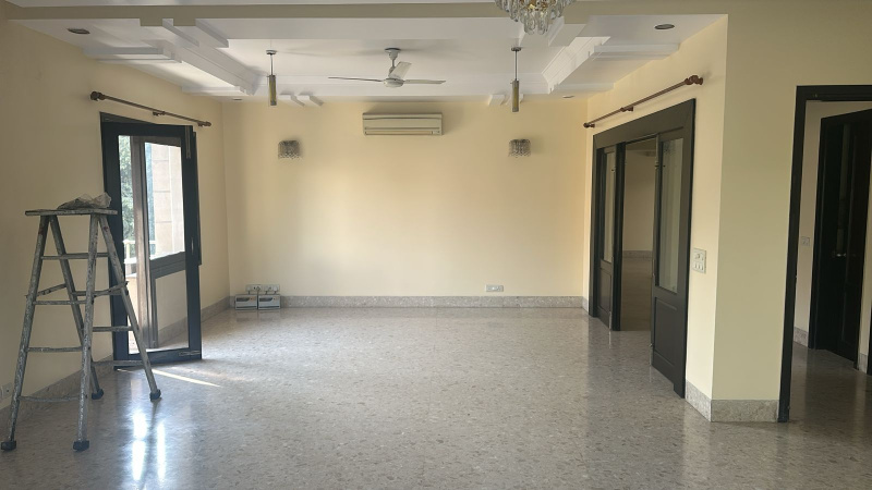 4 BHK Flats & Apartments For Rent In Anand Lok, Delhi (7200 Sq.ft.)
