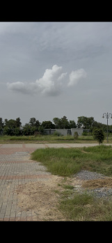 Huda Plot For Sale on Golf Course Road Gurgaon