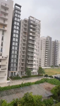2 BHK Flats & Apartments for Sale in Golf Course Ext Road, Gurgaon (1296 Sq.ft.)
