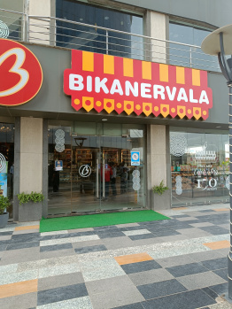 Front facing shop Dwarka expressway