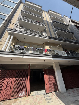 2 BHK Flats & Apartments for Sale in Chattarpur, Delhi (950 Sq.ft.)