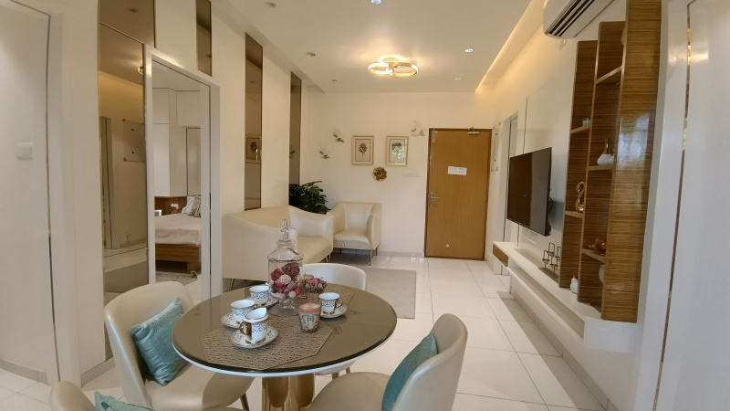 Flat Sale @ Mahindra City 2BHK 889sqft Car Park Lift Ample Amenities