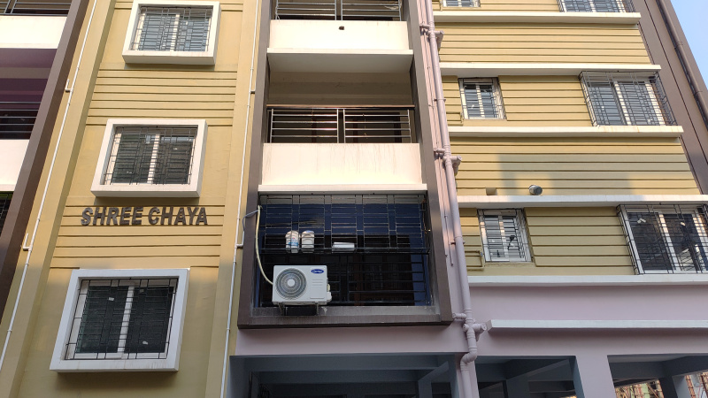 3 BHK Flats & Apartments for Sale in Rajarhat, Kolkata (1350 Sq.ft.)