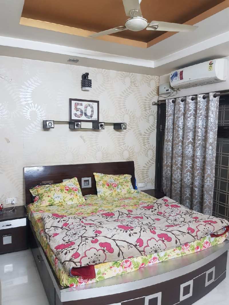 Fully Furnished Corner House for sale on 3000 sq.ft Plot Area @ Hoshangabad Road