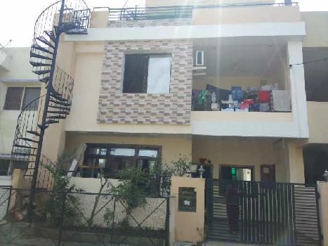 4 bhk independent house with 4 baths for sale @ hoshangabad road