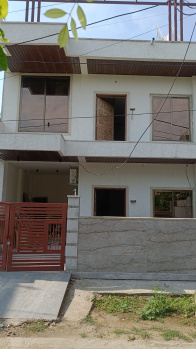 Available for Sale 5 BHK Duplex House on 1400 sq.ft. Plot Area