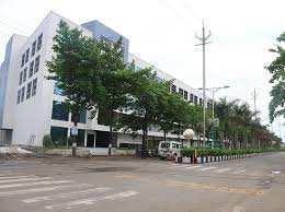 4648 sq.ft commercial plot for sale on 80' wide main Bawadiakala road