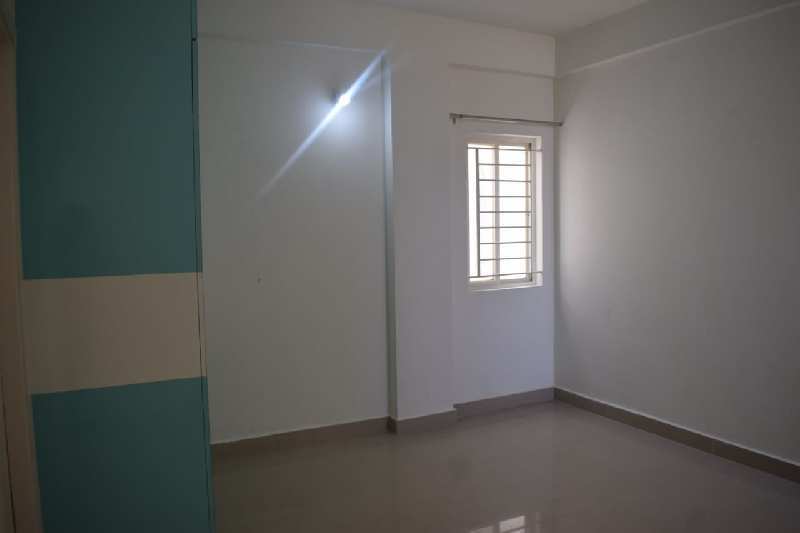 4 bhk semifurnished penthouse available for rent