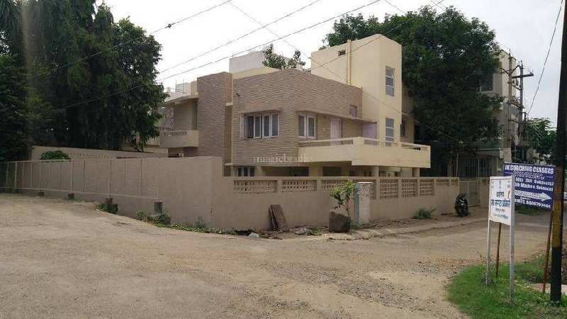 for sale on 3200 sq.ft plot area independent house @ E-@ Arera Colony