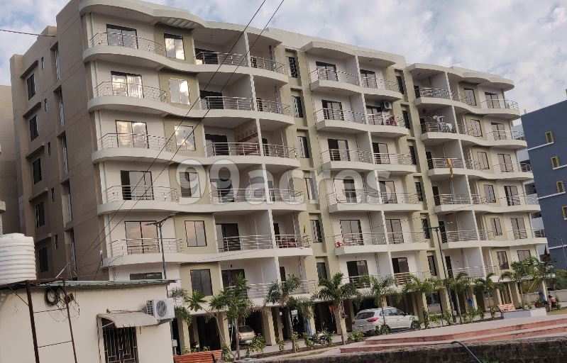 for sale  furnished 2 bhk flat with 2 toilets @ salaiya in canal kinship
