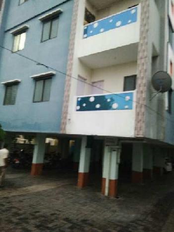 for sale 3 bhk ready possession apartment in a gated society