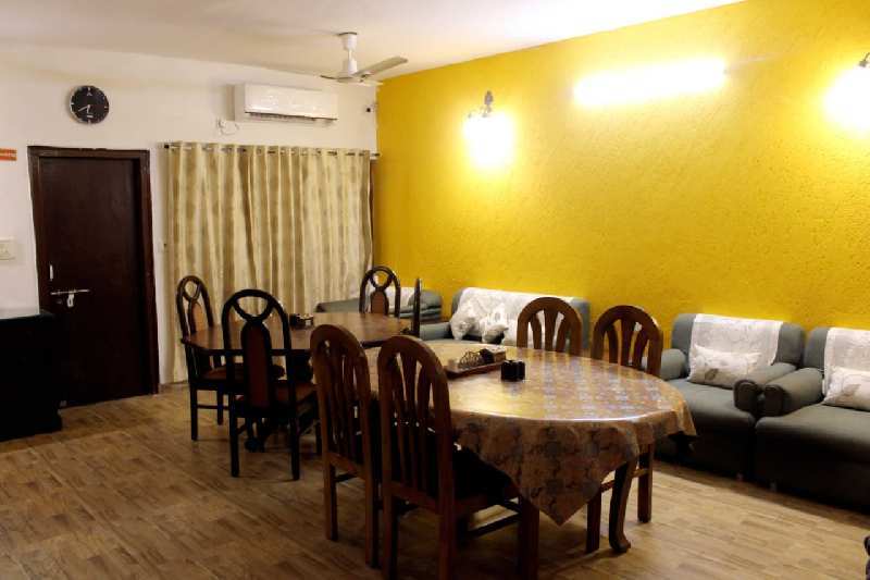 Premium Lavish 4 BHK Guest House for Lease at a Posh Locality of Bhopal City