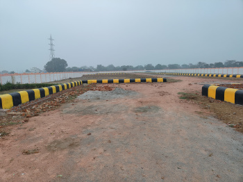 AGRA KI PRIME LOCATION PAR PLOT FOR SALE NEAR BAY MADHUNAGAR