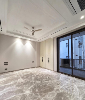 4 BHK Builder Floor for Sale in Block A, Defence Colony, Delhi (275 Sq. Yards)