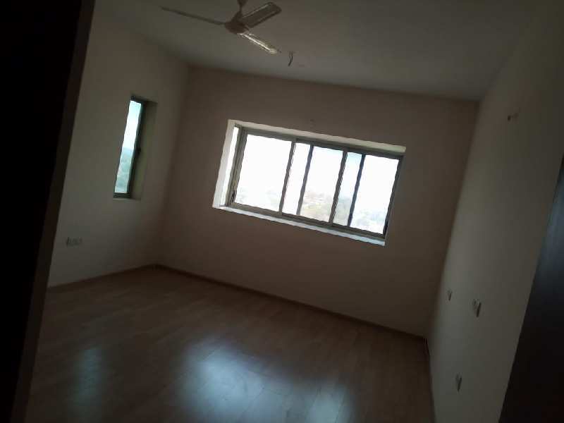 6 BHK Flats & Apartments for Sale in Dombivli, Thane (4998 Sq.ft.)