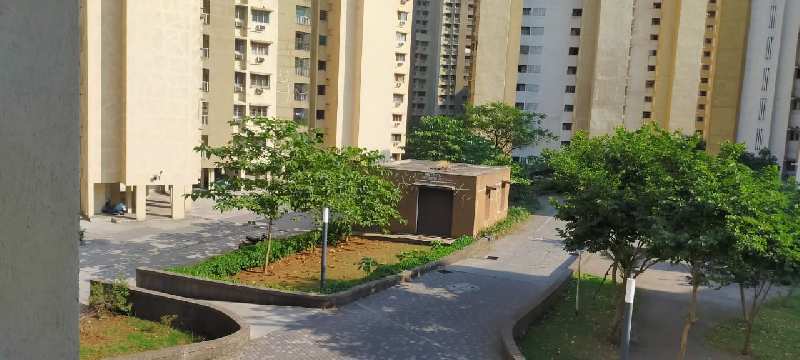 1 BHK Flats & Apartments for Rent in Dombivli East, Thane (594 Sq.ft.)
