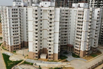 Flats & Apartments for Sale in Dwarka Expressway, Gurgaon (1100 Sq.ft.)