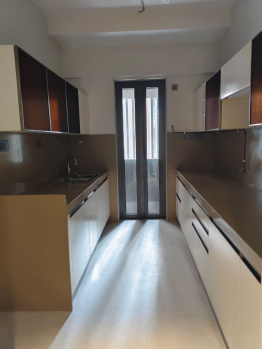 Property for rent in Khar West, Mumbai