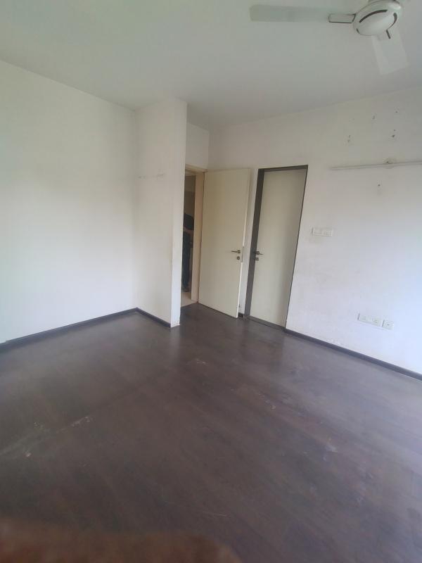 3 BHK Flats & Apartments For Rent In Vishal Nagar, Pune (1630 Sq.ft.)